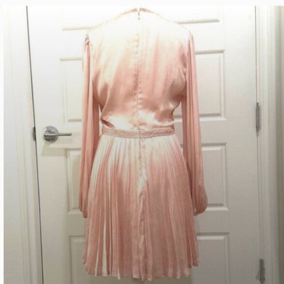 NWOT BARDOT PINK ROSE SATIN DRESS SIZE 8 - Picture 2 of 6